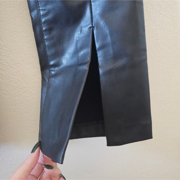Abercrombie & Fitch Faux Leather Pants - Picture 3 of 7